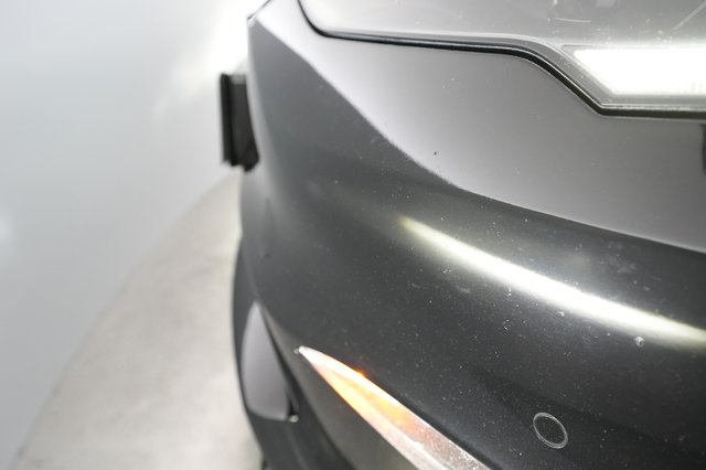 2022 Tesla Model S — photo 46 of 55