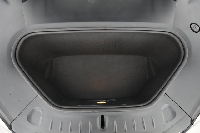 2022 Tesla Model S — photo 20 of 55