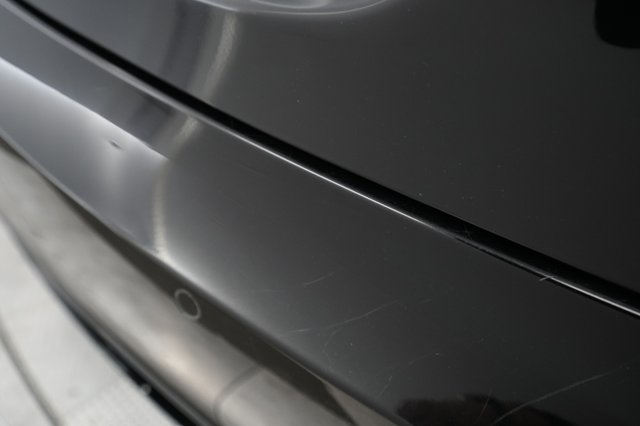 2022 Tesla Model S — photo 37 of 55
