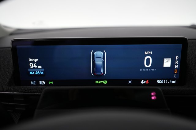 2021 Ford Mustang Mach-E — photo 5 of 27