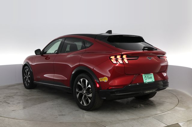 2021 Ford Mustang Mach-E — photo 9 of 27