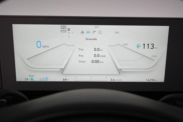 2022 Hyundai IONIQ 5 — photo 4 of 65