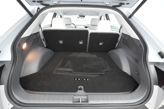 2022 Hyundai IONIQ 5 — photo 21 of 65