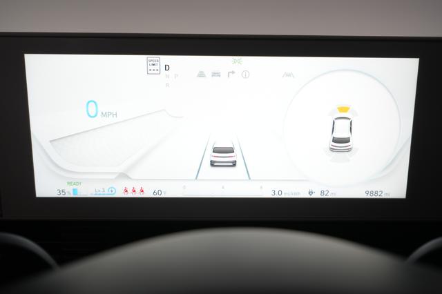 2023 Hyundai IONIQ 5 — photo 4 of 26