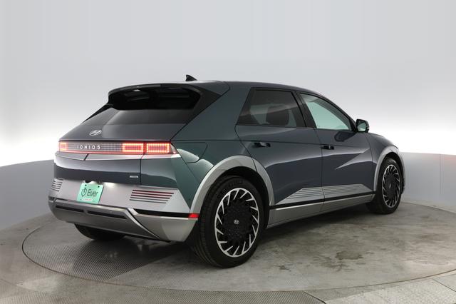 2023 Hyundai IONIQ 5 — photo 2 of 26