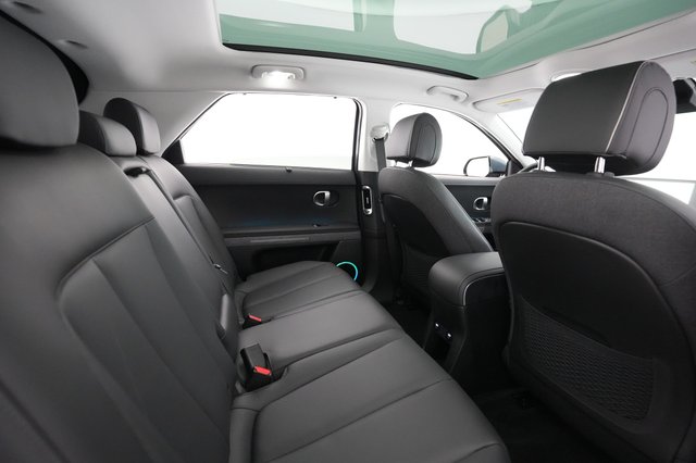 2023 Hyundai IONIQ 5 — photo 3 of 26
