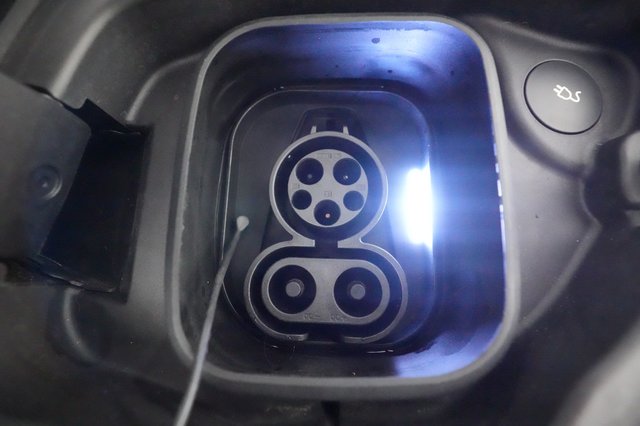 2022 Polestar 2 — photo 19 of 27