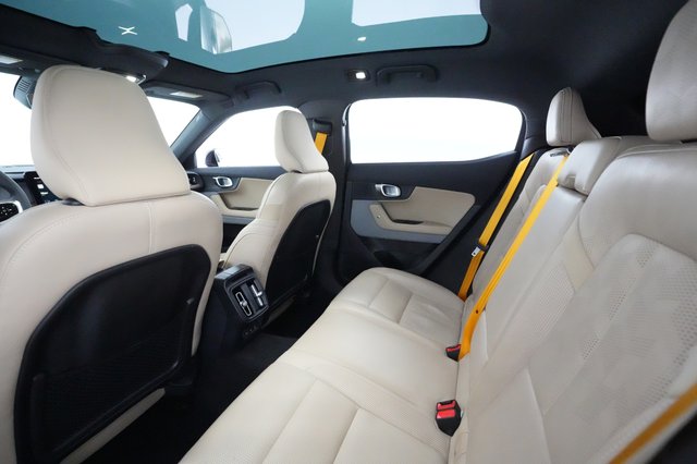 2022 Polestar 2 — photo 16 of 27