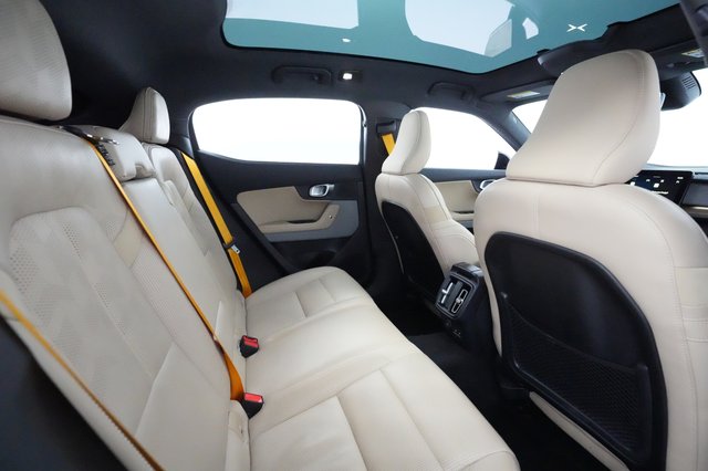 2022 Polestar 2 — photo 3 of 27