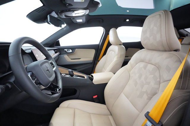2022 Polestar 2 — photo 15 of 27
