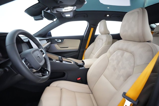 2022 Polestar 2 — photo 19 of 32