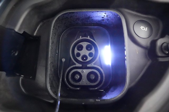 2022 Polestar 2 — photo 26 of 32