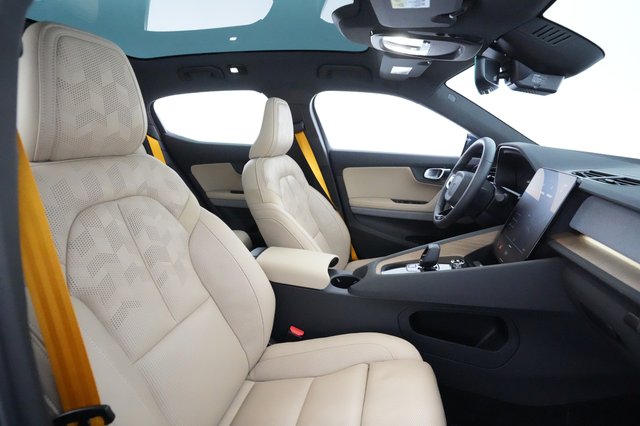 2022 Polestar 2 — photo 21 of 32