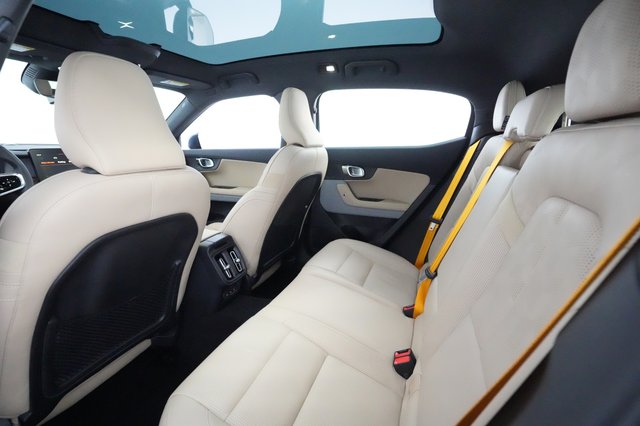 2022 Polestar 2 — photo 20 of 32