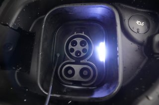2022 Polestar 2 — photo 18 of 42
