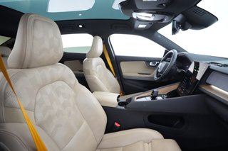 2022 Polestar 2 — photo 17 of 42