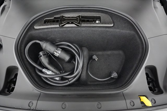 2022 Polestar 2 — photo 19 of 42