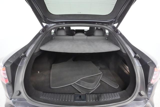 2021 Tesla Model S — photo 6 of 22