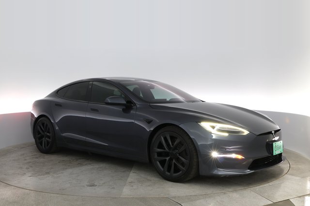 2021 Tesla Model S — photo 10 of 22
