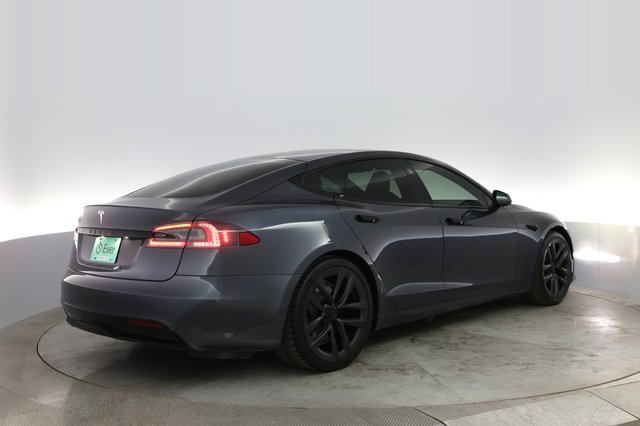 2021 Tesla Model S — photo 2 of 22