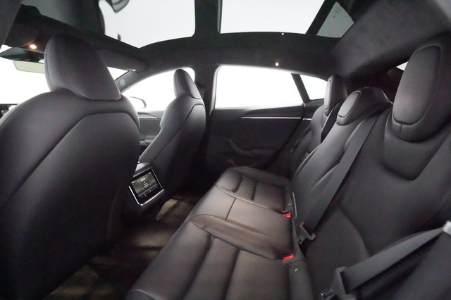 2021 Tesla Model S — photo 17 of 22