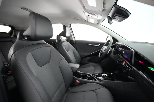 2024 Kia Niro EV — photo 17 of 33