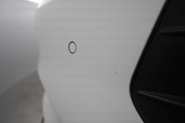 2020 Porsche Taycan — photo 25 of 31