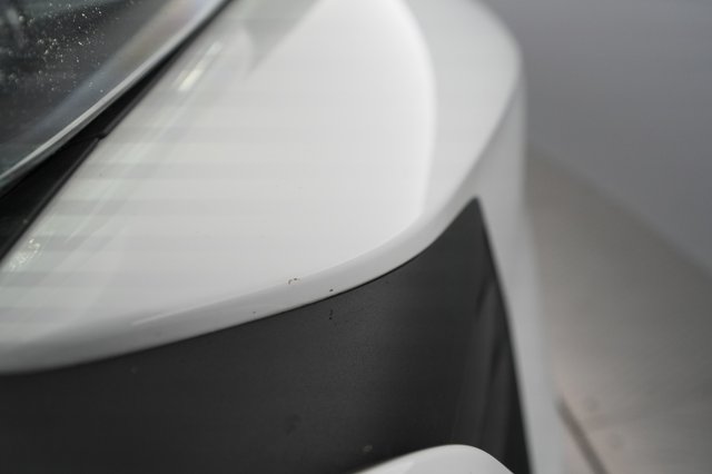 2020 Porsche Taycan — photo 26 of 31