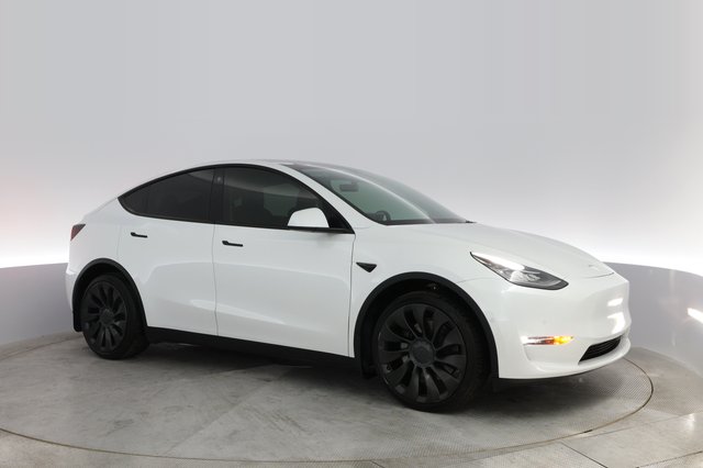 2021 Tesla Model Y — photo 7 of 35
