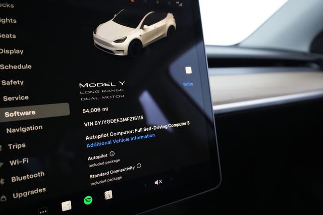 2021 Tesla Model Y — photo 4 of 35