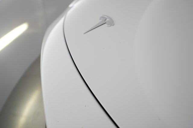 2021 Tesla Model Y — photo 32 of 35