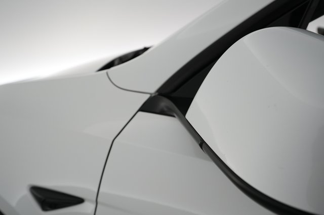 2021 Tesla Model Y — photo 29 of 35