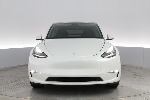 2021 Tesla Model Y — photo 5 of 35