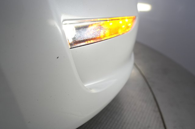 2021 Tesla Model Y — photo 23 of 35