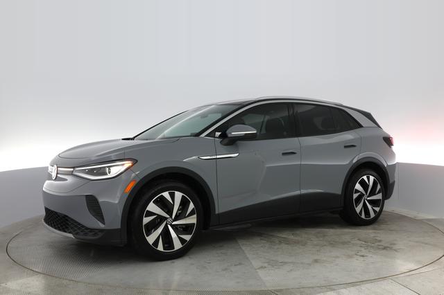 2022 Volkswagen ID.4 — photo 10 of 22