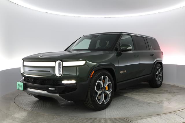 2023 Rivian R1S — VIN 7PDSGABA2PN008686
