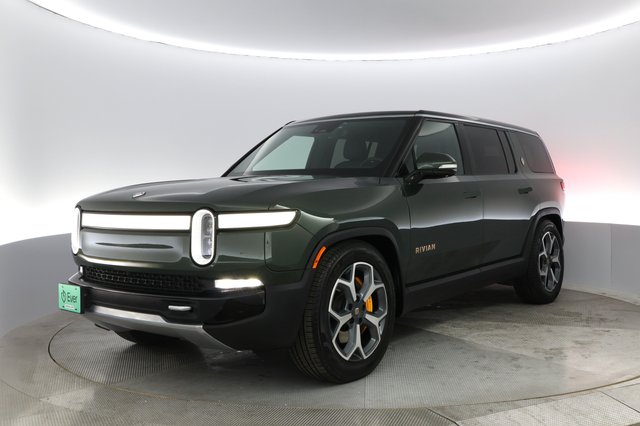 2023 Rivian R1S — VIN 7PDSGABA2PN008686