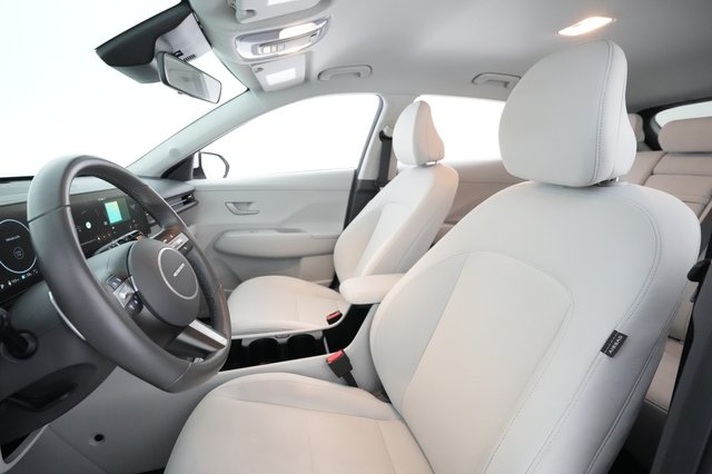 2024 Hyundai Kona — photo 15 of 25