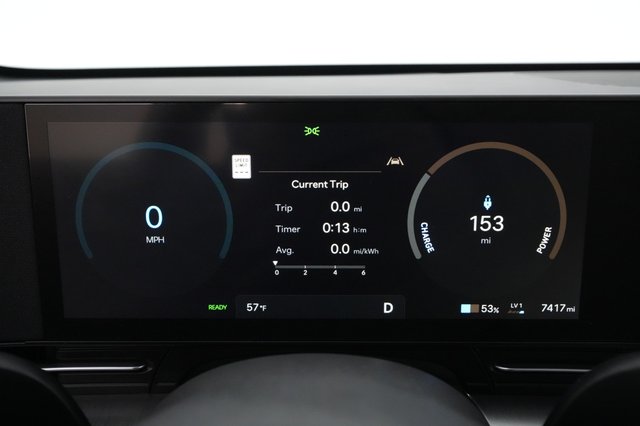 2024 Hyundai Kona — photo 4 of 25