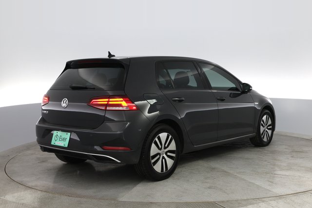 2019 Volkswagen e-Golf — photo 2 of 23