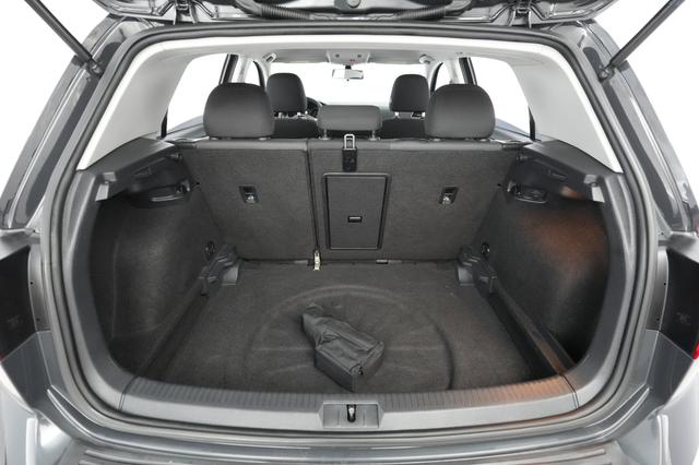 2019 Volkswagen e-Golf — photo 6 of 23