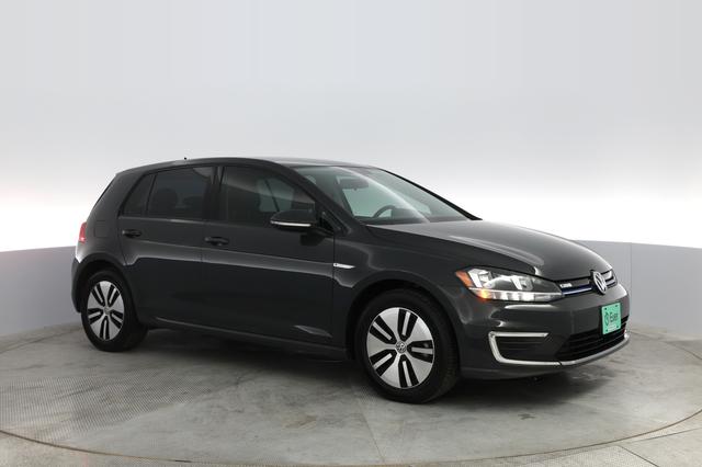2019 Volkswagen e-Golf — photo 9 of 23
