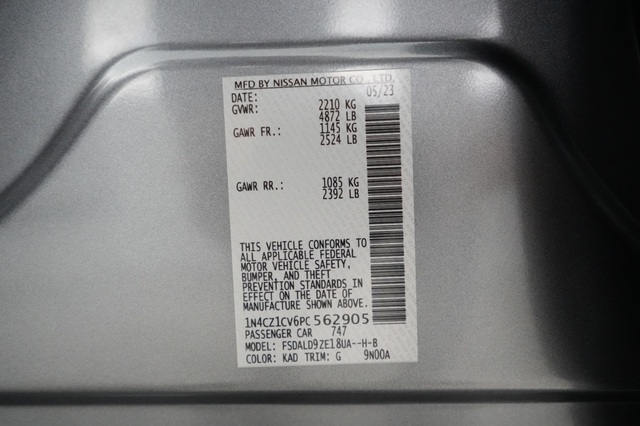 2023 Nissan LEAF
