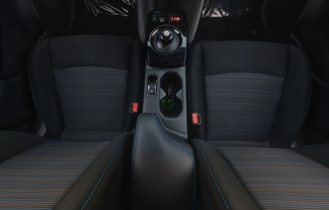 2023 Nissan LEAF