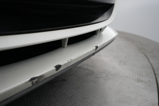 2023 Nissan LEAF