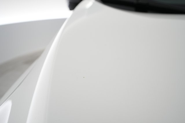 2023 Nissan LEAF — photo 34 of 56