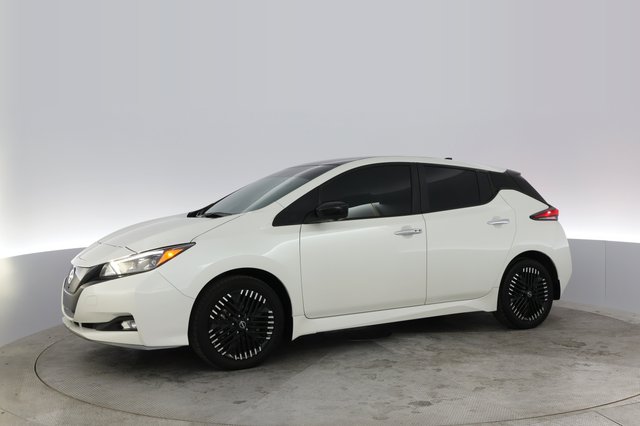2023 Nissan LEAF — photo 10 of 56