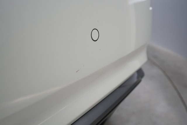 2023 Nissan LEAF — photo 21 of 56