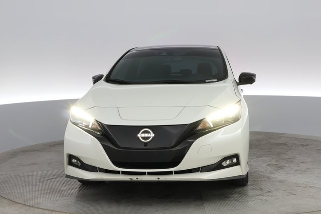 2023 Nissan LEAF — photo 5 of 56
