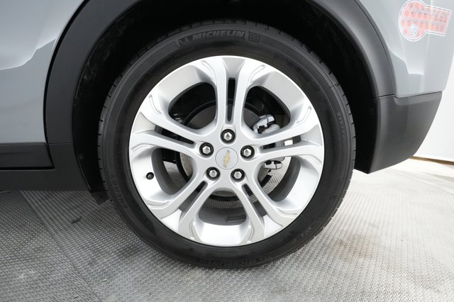 2020 Chevrolet Bolt — photo 12 of 36